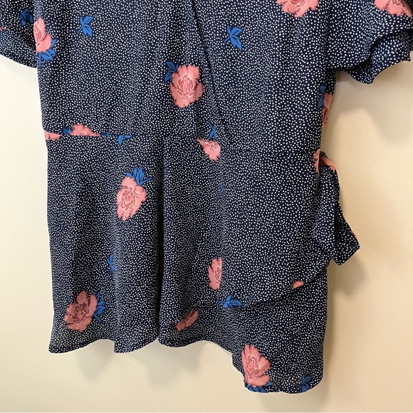 NWT Bobeau Flutter Sleeve Faux Wrap Blouse - Picture 6 of 15